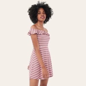Aeropostale Striped V-Wire Off-The-Shoulder Fit & Flare Dress 💕